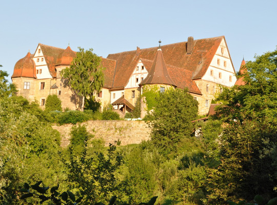 Außenansicht des schönen Schloss Wiesenthau in Forchheim